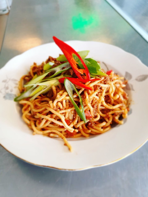 Oosterse noodles met gehakt - weekhap