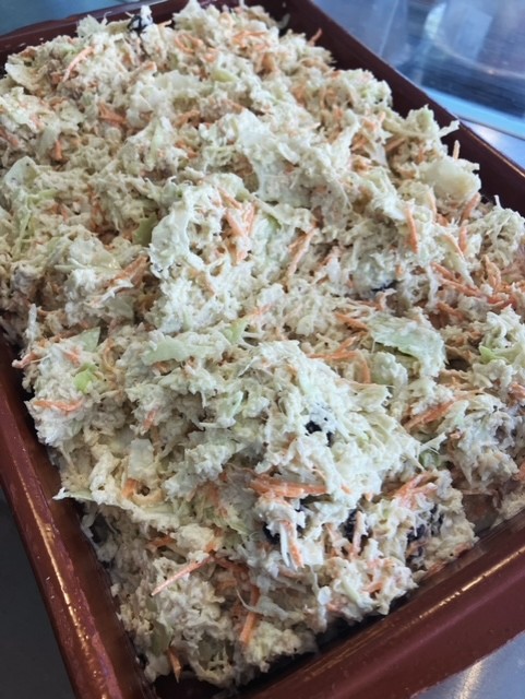 Weer bijgemaakt! Onze hardloper frisse witte kool salade met wortel en walnoot
