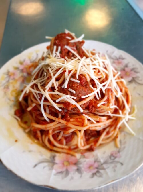 WEEKHAP: Spaghetti Bolognese met rundergehakt en Parmezaan