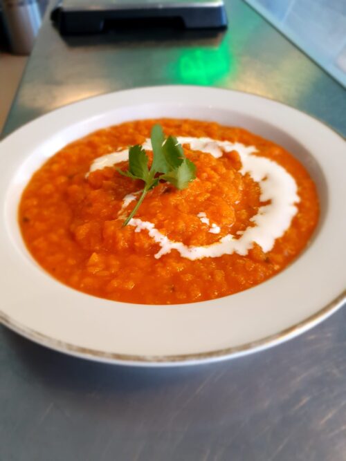 Indiaase wortel rode linzensoep