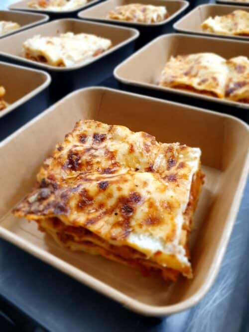 Lasagne Bolognese met bechamelsaus en Parmezaanse kaas